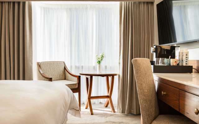 Brooks Hotel