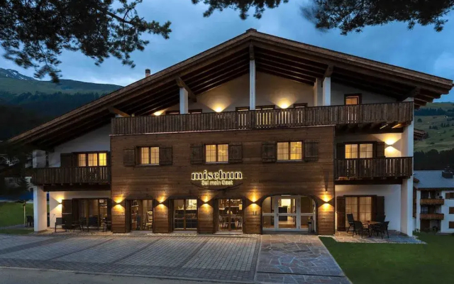 hotelImage