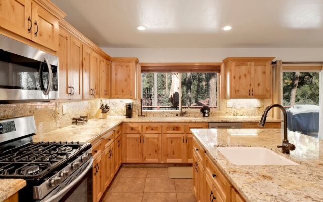 Three Bears INN #2147