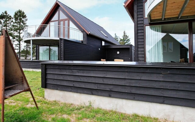 Modern Holiday Home in Rømø Near Sea