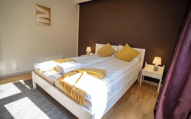 Central BnB Apartment Nr6 Stavanger 4 Bedrooms