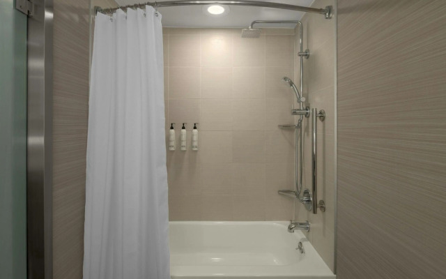 AC Hotel by Marriott Lake Oswego