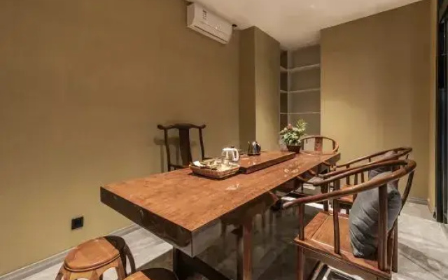 Western Fortune Hotel (Fuzhou Mawei Famous City Center)