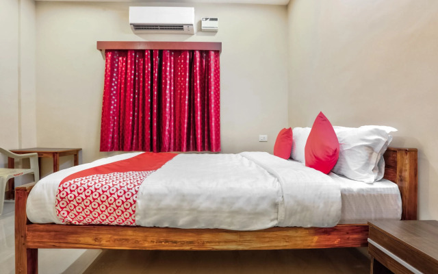 OYO 29878 Sri Abirami Inn