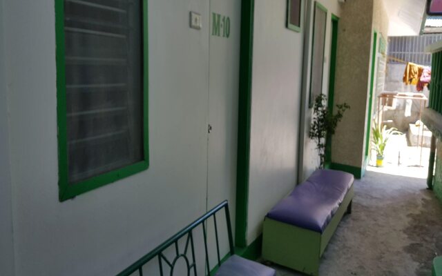 Manalo's Lodge