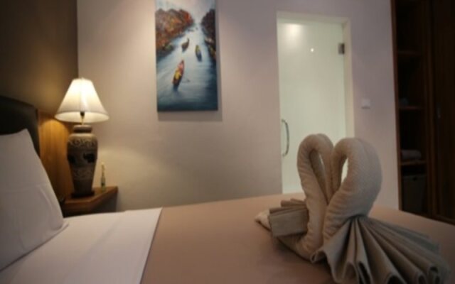 Kaimook Hill Bed and Breakfast Phuket