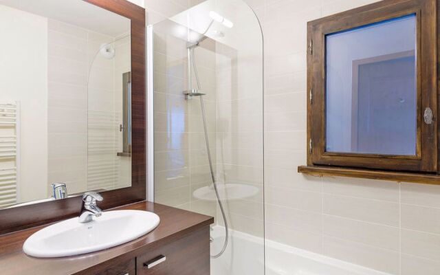 Les Fermes Emiguy 29523