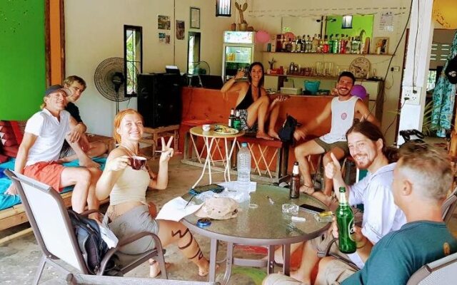 Slacklines Hostel