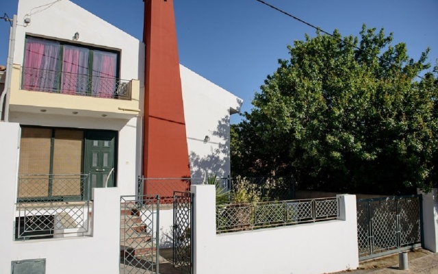 Elies Villa
