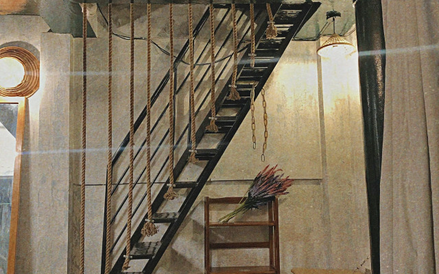 NHÀ SAIGON | Rustic Style & Spacious Room L1