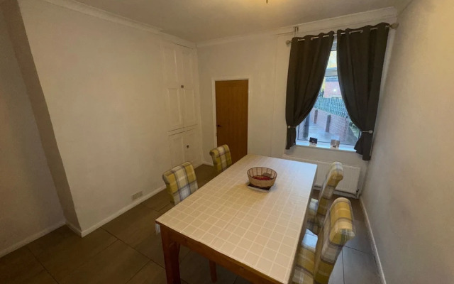 a Quiet Semi Rural Property Located in Bolsover