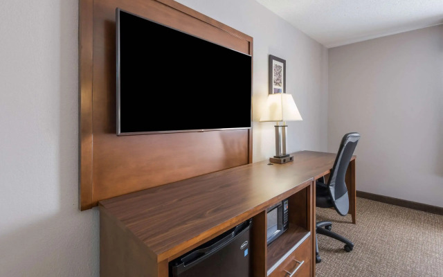 Comfort Inn Grove City - Columbus South
