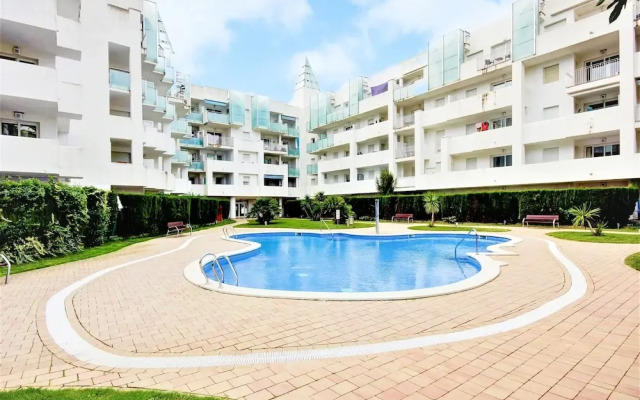 Apartment With Scenic View