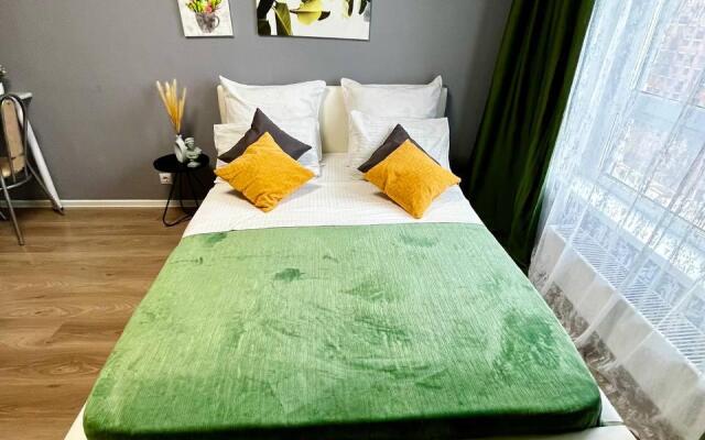 Sunny Days (Санни Дейз) на улице Михайлова