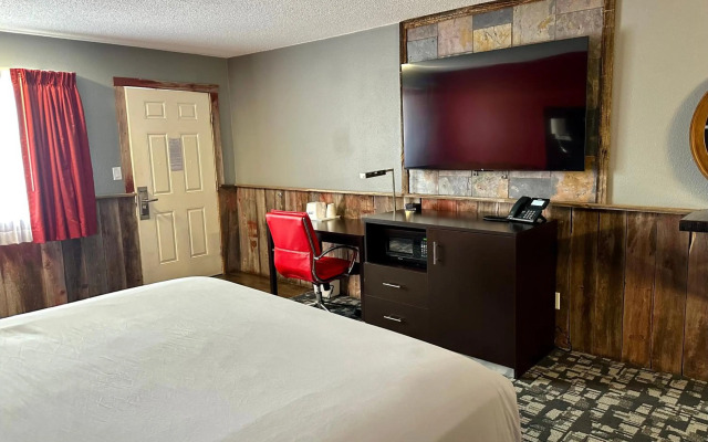 Americas Best Value Inn Wall