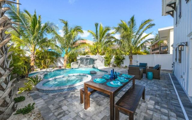 Island House by SKLRP