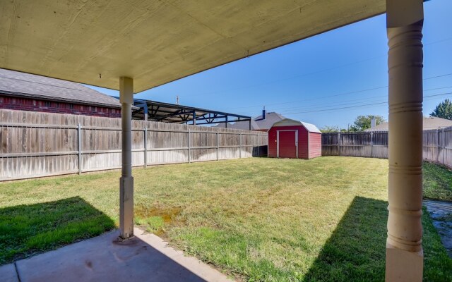 Pet-friendly Amarillo Home: 5 Mi to Downtown!