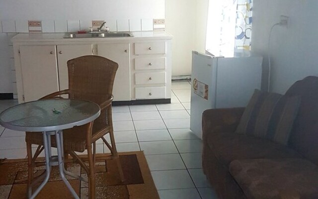 Honiiwell rooms and suites
