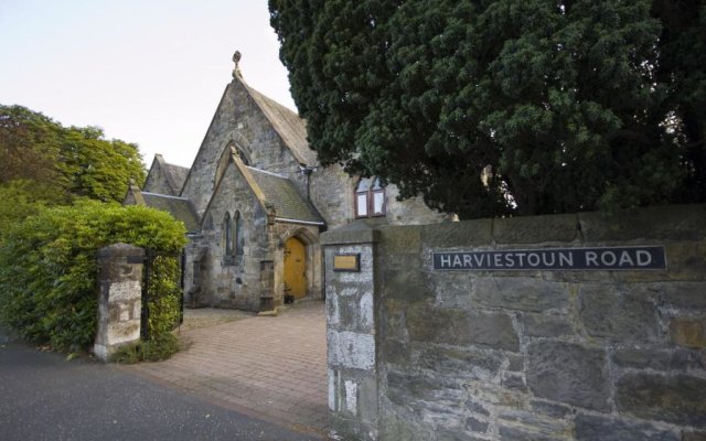 Harviestoun House