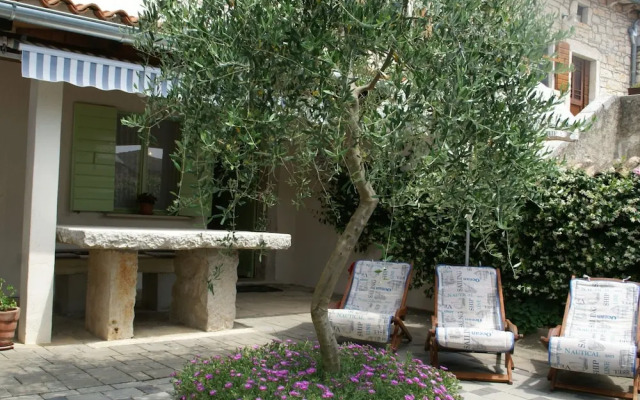 Traditional Villa With Private Pool