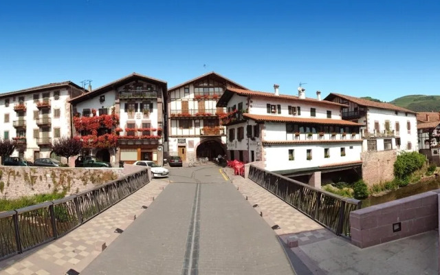 Hostal Trinkete Antxitonea