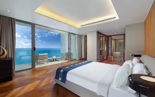 The Aquila Villa