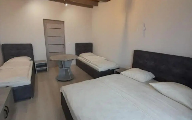 Отличные квартиры на Другетов