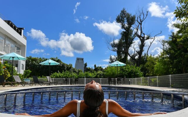 Odysis Onna Resort Hotel