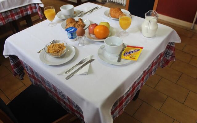 Hostal Falfes