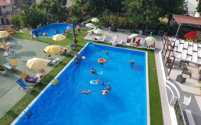 Silica Residence Hotel