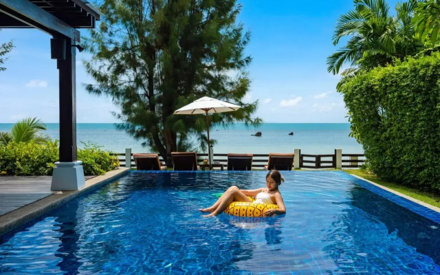 The Emerald Residence