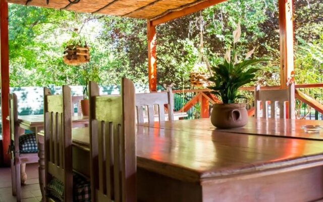 Lily Guesthouse