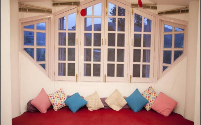 Amã Stays & Trails W567, Dehradun