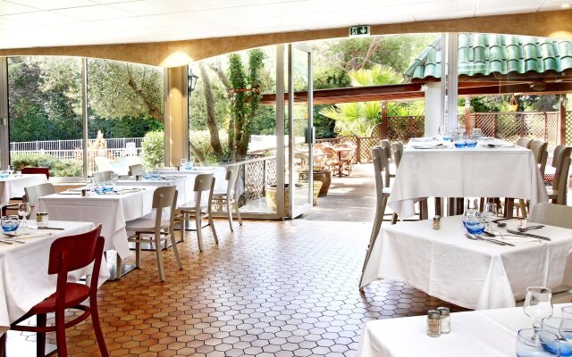 Hotel Airport Cannes Mandelieu