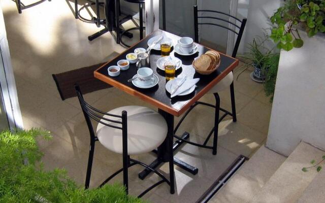 La cascada Townhouse Hotel