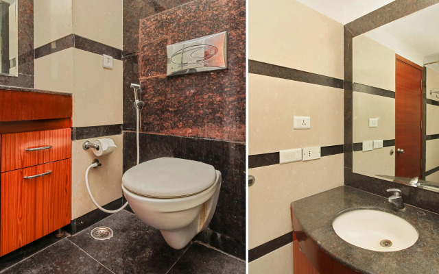 Hotel Lake View by OYO Rooms