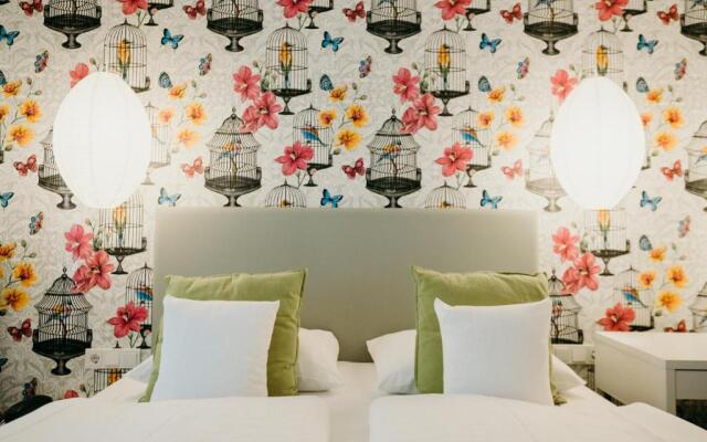 Hotel Crystal