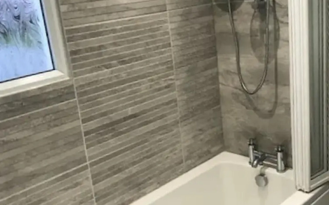 3 Bedroom Detached Holiday Chalet, Southshore Park