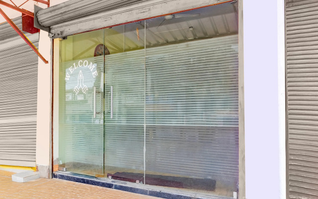 Collection O Ganeshguri Nayanpur Formerly Rainbow Residency