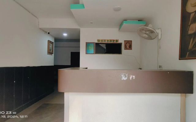 Pacific Inn Huda City Centre Sec 41