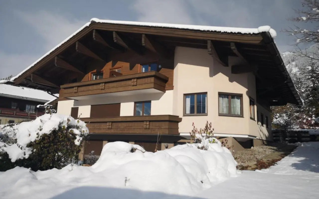 Haus Wenger Mountain View & Swimming Pool