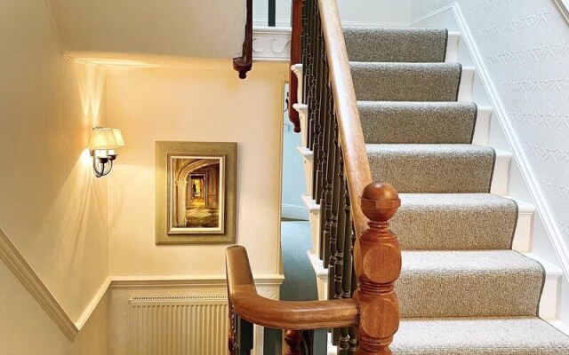 Spectacular Coastal Townhouse in Fowey for 8