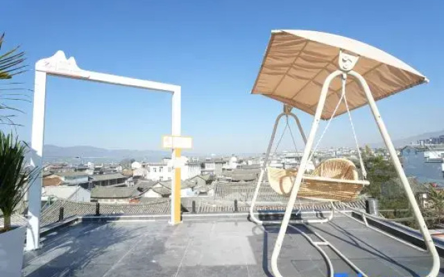 Yuying Pavilion - Designer Homestay (Weishan Ancient Town Branch)