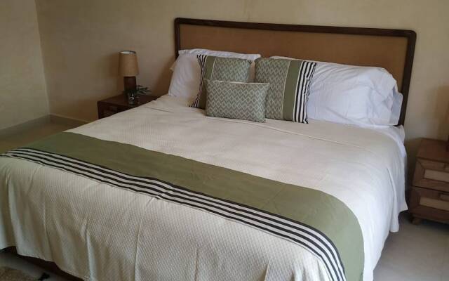 Surenna Bella - 3 Bedroom Home With Pool