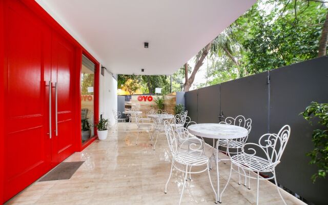 OYO Flagship 573 Chakala Sahar Road