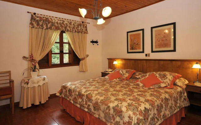Orquideas Palace Hotel & Cabañas