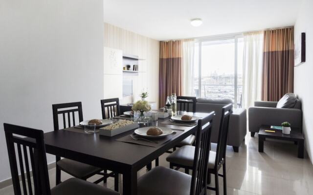 Blubay Apartments By St Hotels