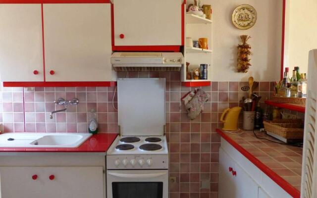 Appartement Le Lavandou, 2 pièces, 2 personnes - FR-1-308-35