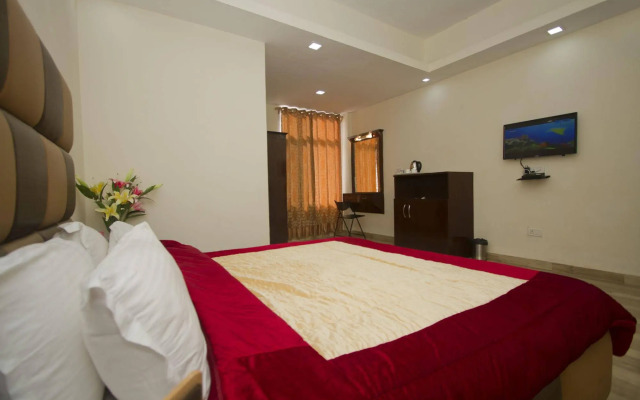 Snow Touch Resort (Shri Nath Group)