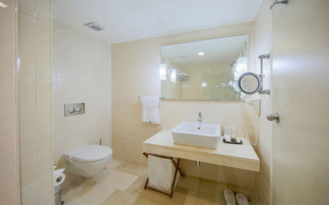 Sisus Marina Hotel